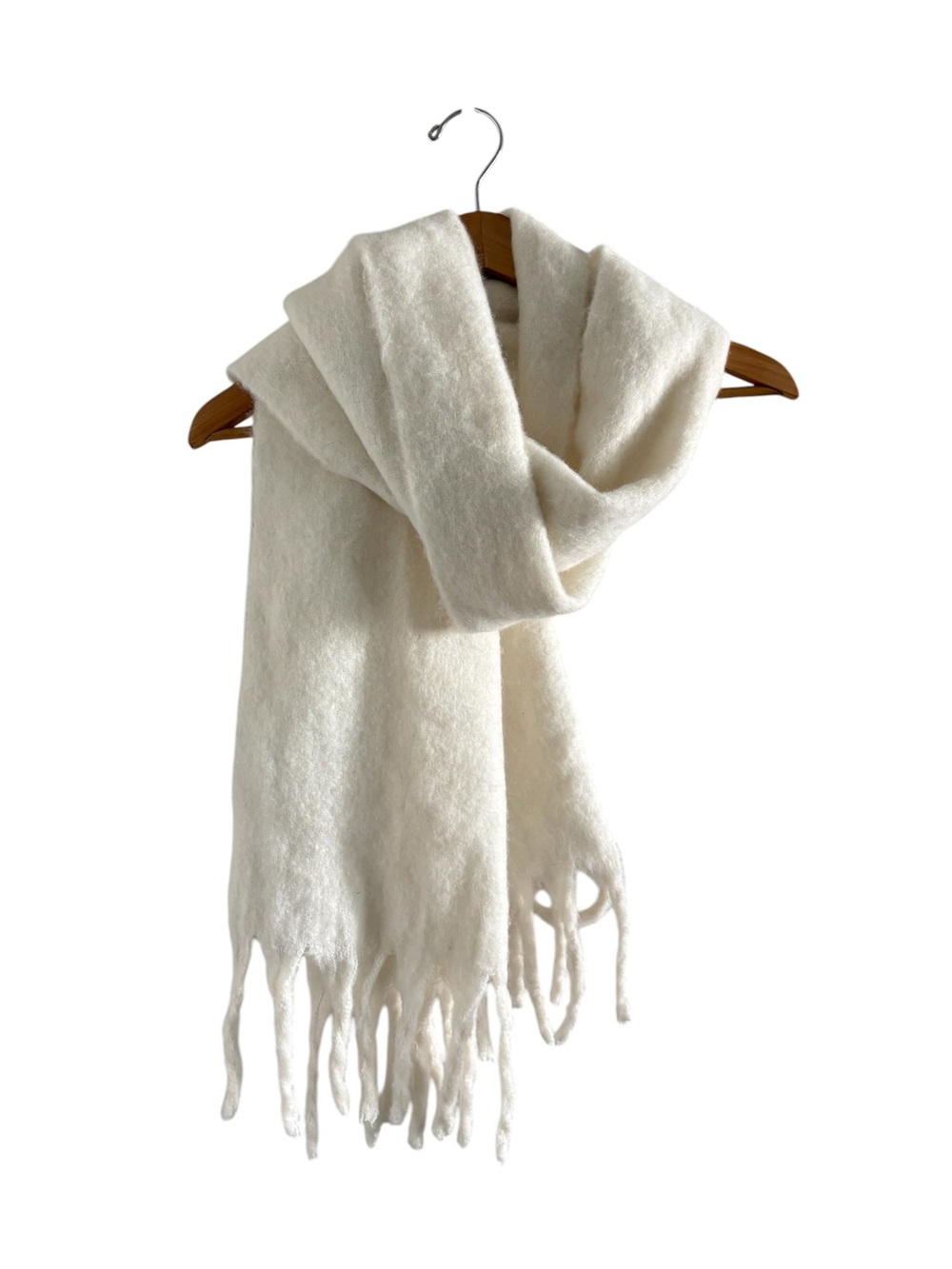 GAP Cream Fringed Cozy Scarf
